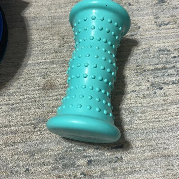 Plantar fasciatis foot roll, night splint and foot rocker - Picture 5 of 7